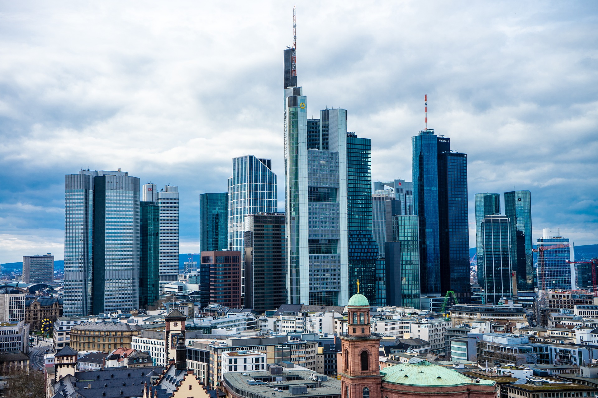 frankfurt-ge00d66675_1920